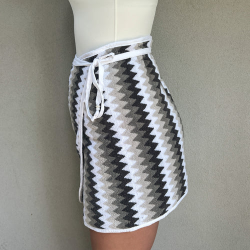 Grey Swell Reversible Skirt (10)