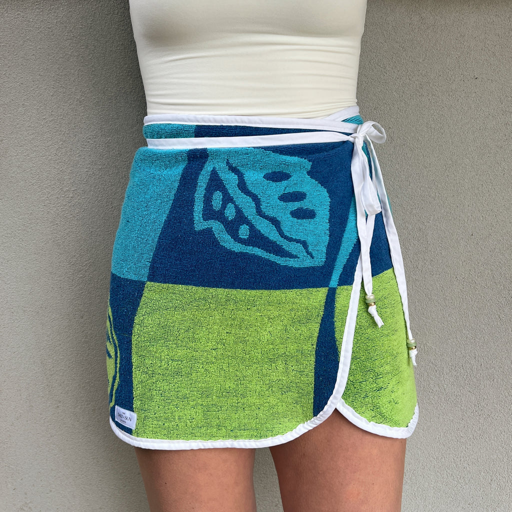 Coral Coast Reversible Skirt (6-8)