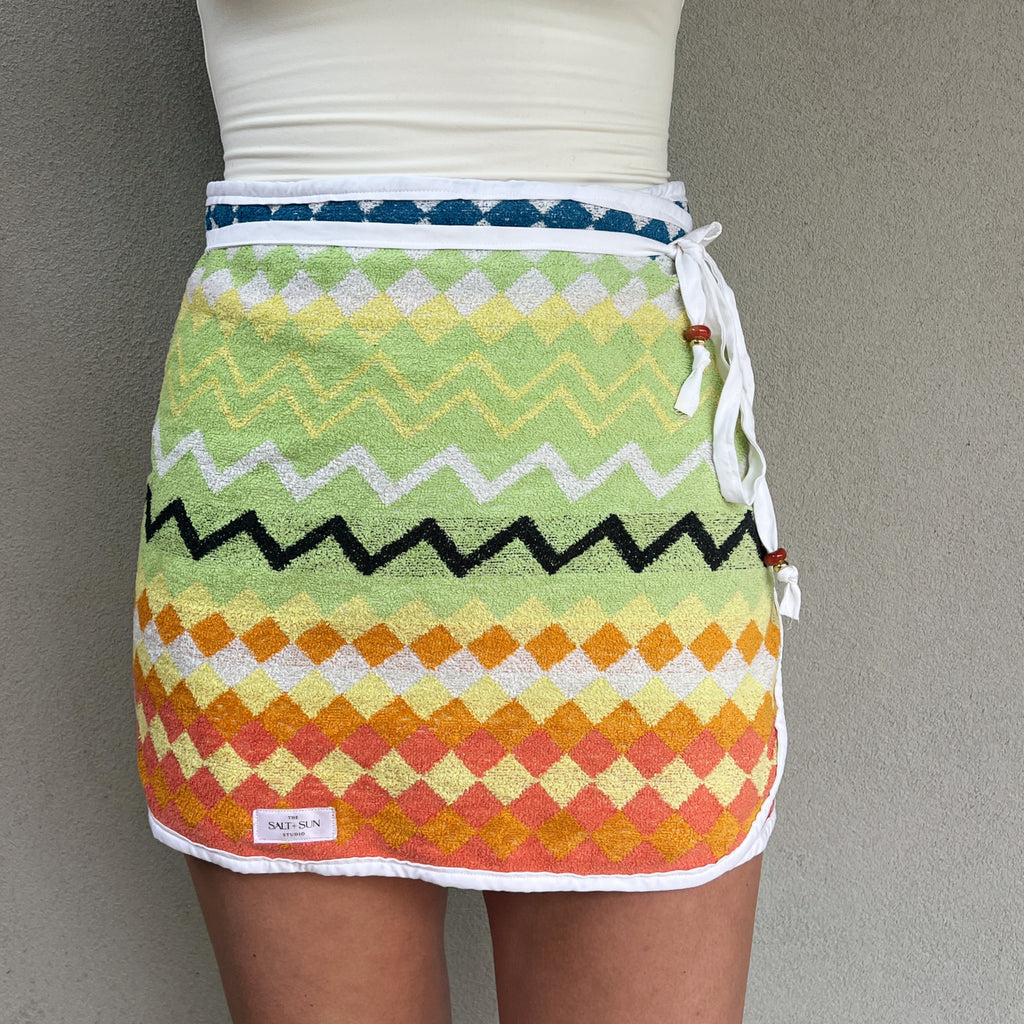 Coral Current Reversible skirt (12-14)
