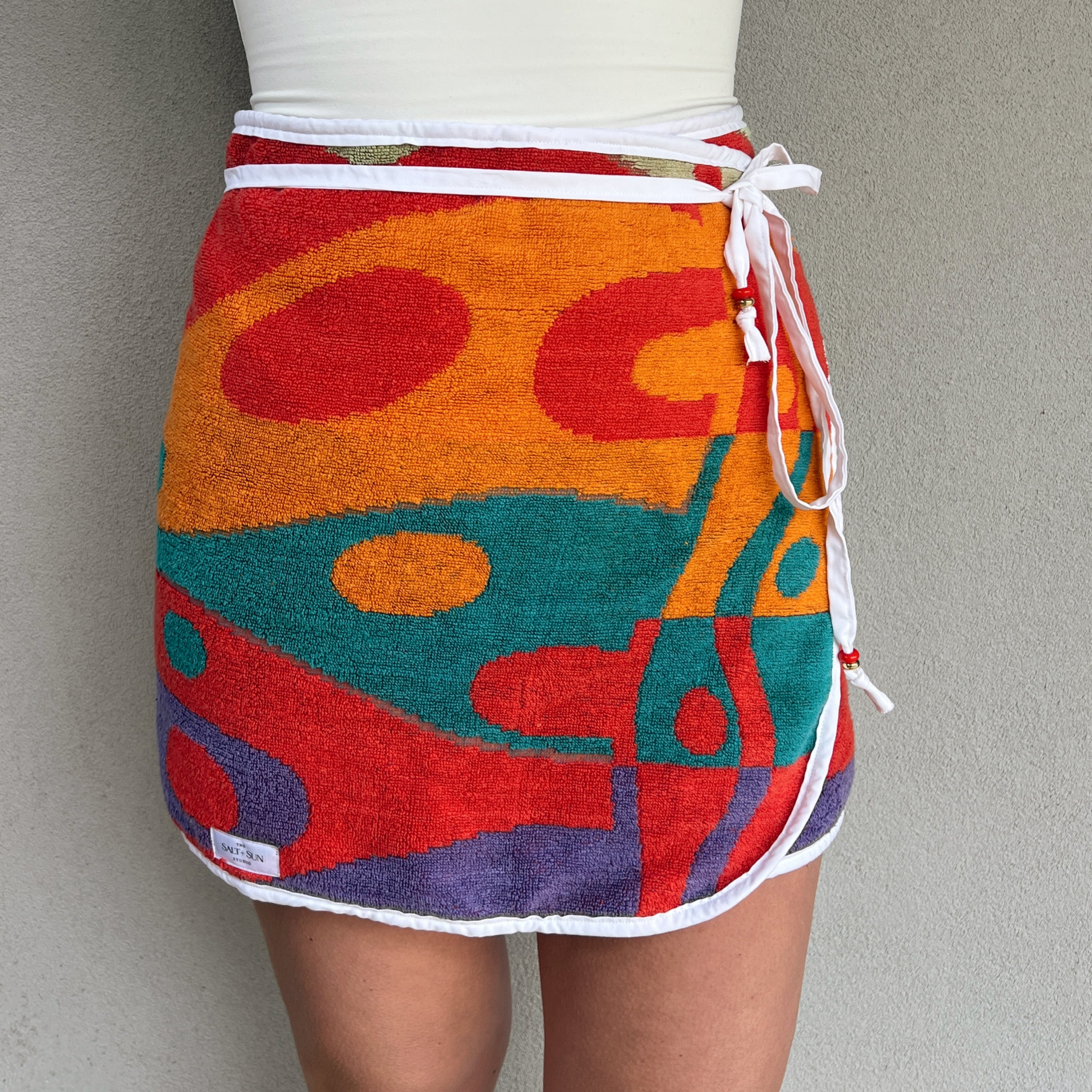 Retro Tide Reversible Skirt (16-18)